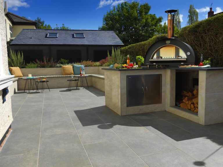 Kate Charles Garden Design - Courtyard Pizza Oven Entertaining Garden