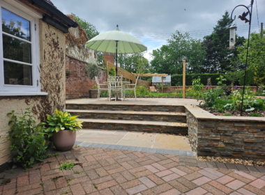 Wide steps bridge the access from different area Wide steps bridge the access from different area